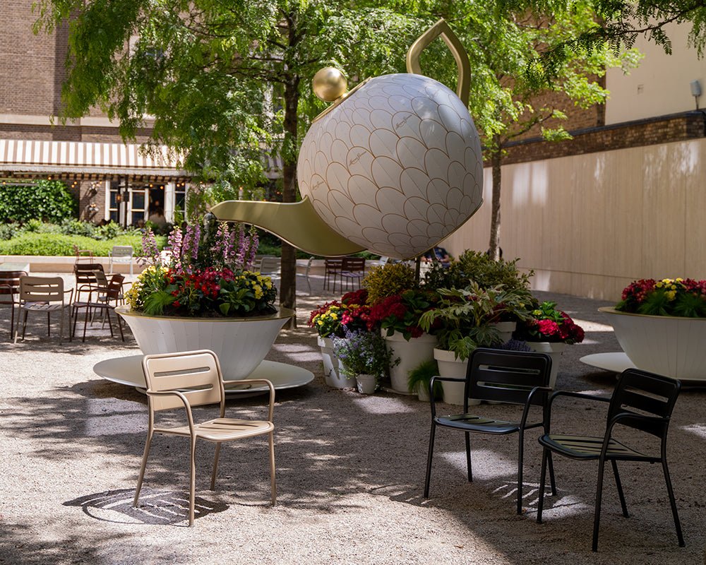 Tea Time at Medici Courtyard