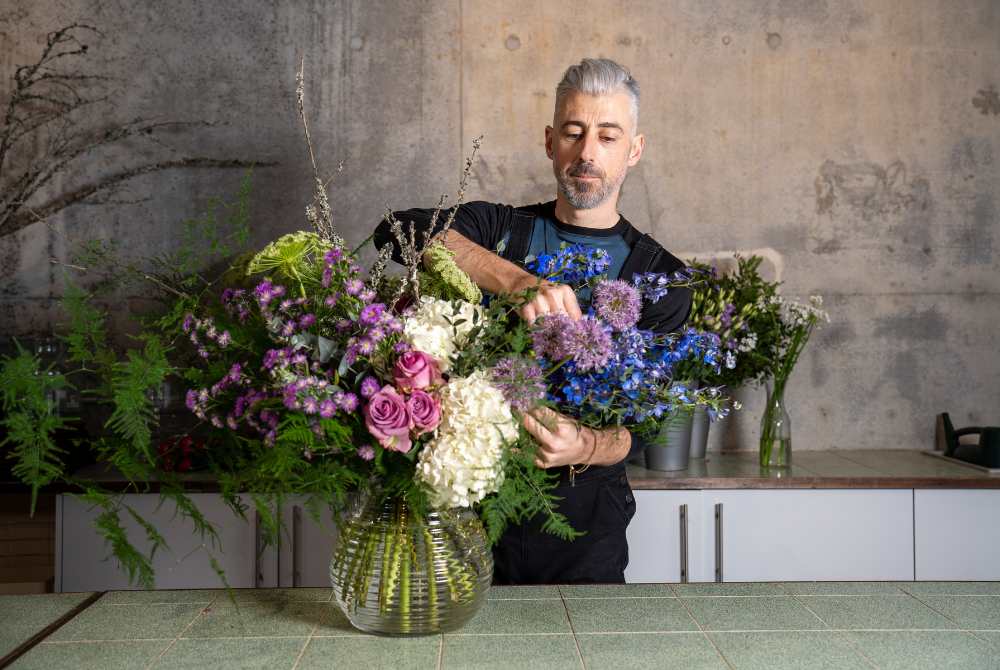 Flower Care Guide: How to make your cut flowers last longer at home