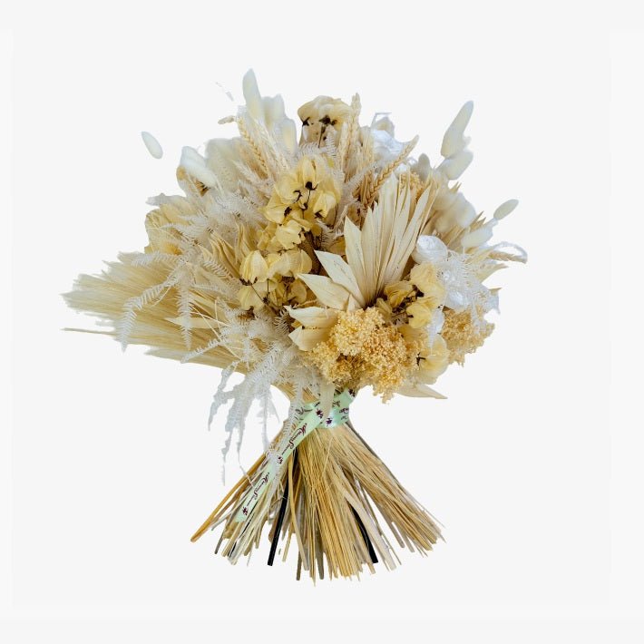 Elegant Dried Flower Bouquet